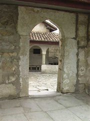 Чуфут-Кале, пещерный город