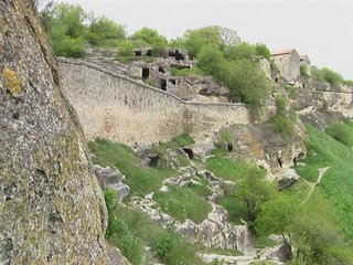 Чуфут-Кале, пещерный город