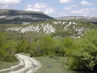Дорога на Мангуп-Кале