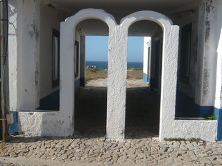 Penishe, Португалия