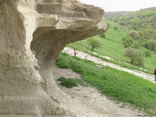Чуфут-Кале, пещерный город